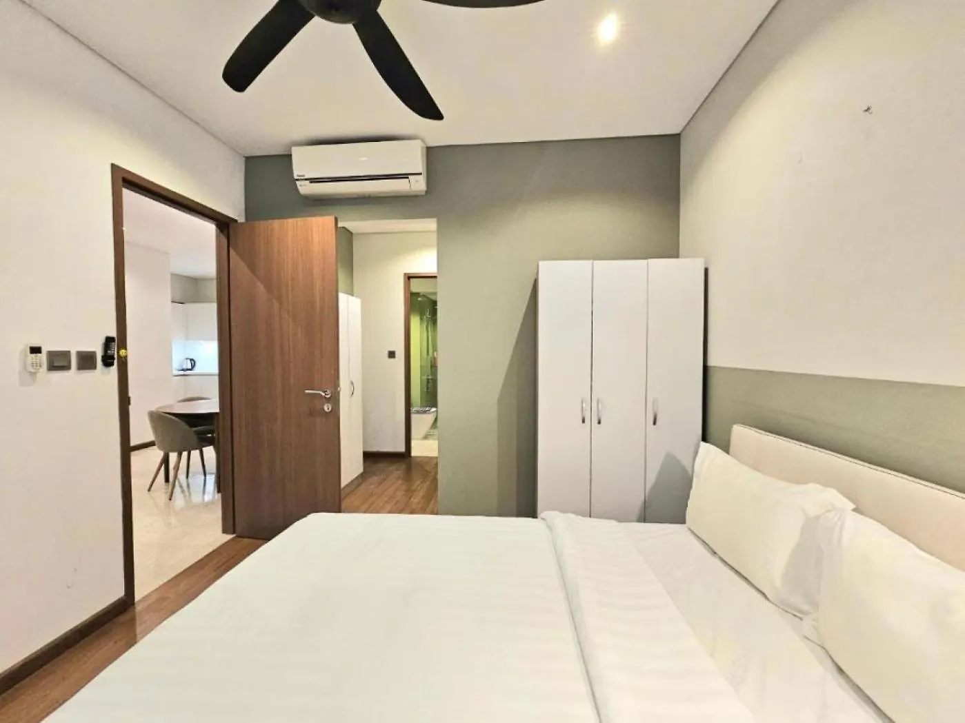 Sky Suites Klcc By Sky Homestay 0*, Kuala Lumpur